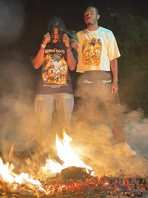 Robin Hood Tee – “The Sinner’s Wealth is Stored Up for the Righteous”